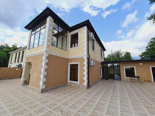 Vusals Villa