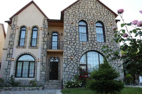 Stone Villa 02