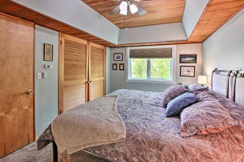 Spacious Fairbanks Home Fireplace, Walk Dtwn
