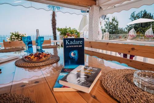 Hostal Vila&apartments Kadare