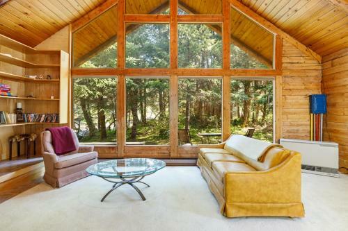 Alpine Meadows Log Cabin