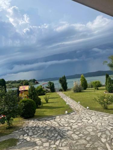 Vikendica Jezero Modrac