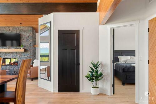 Villa Luxury Living At The Eagles Perch Palmer Ak