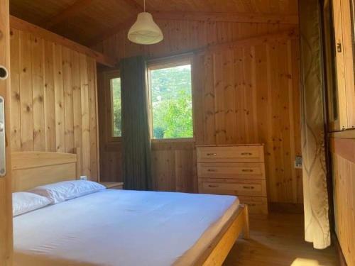 Hera's Hostel