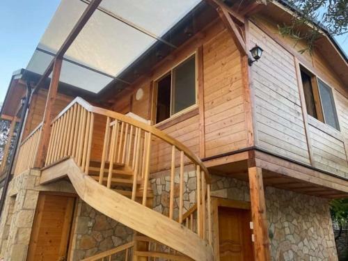 Hera's Hostel
