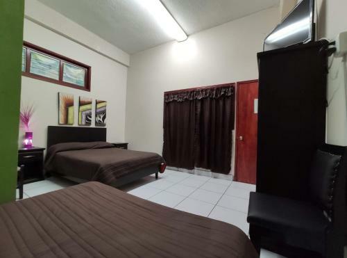 Oyo Hotel Olhe