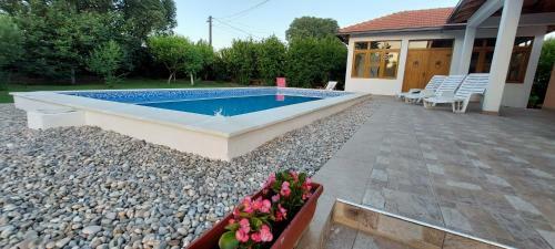 Vila Hlad