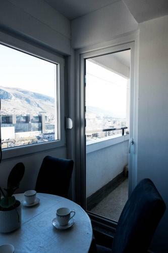Apartamento Modern 2-bedroom Condo On The 14th Floor