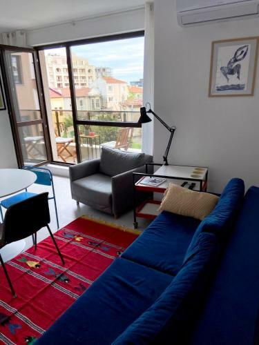 Cozy 1bd Apartment With A Nice Terrace In Burgas
