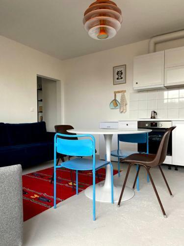 Cozy 1bd Apartment With A Nice Terrace In Burgas