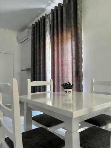 Xhefri's Apartments