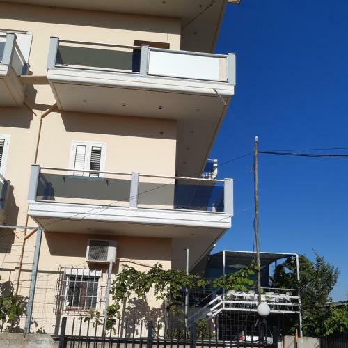 Collaku Apartment's, Official