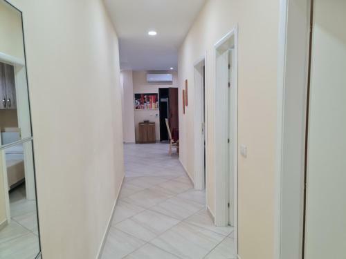 Canaj Apartment