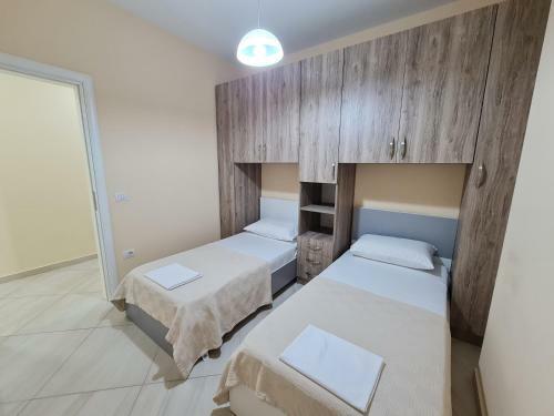 Canaj Apartment