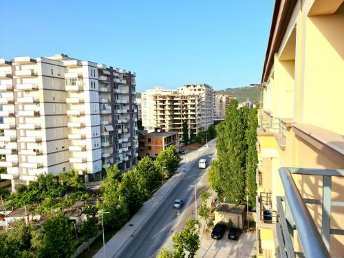 Perandori Big Apartment