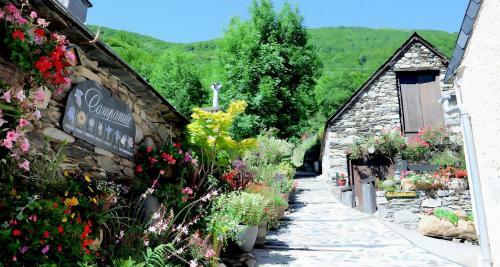 Hotel Logis La Grange Aux Marmottes - Les Campanules