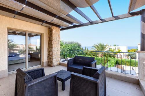 Villa Prosperity Limni By Villa Plus