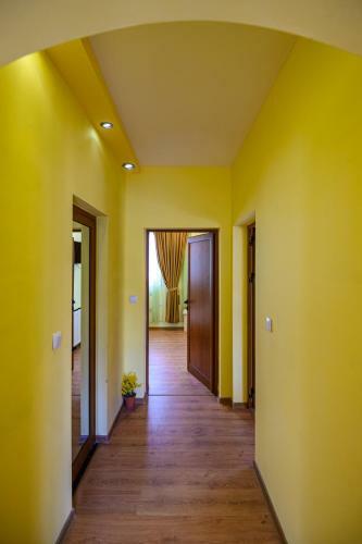 Guest House Dinaya