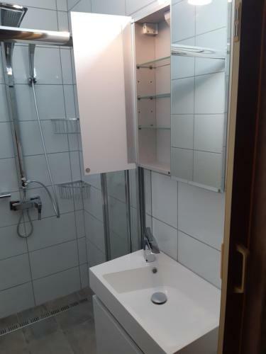 3 Bedroom Shared Apartment