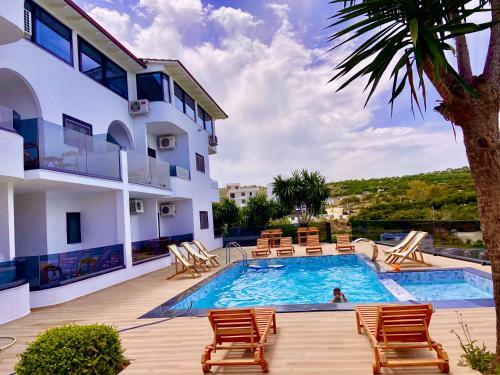 Hotel Vila Park Bujari