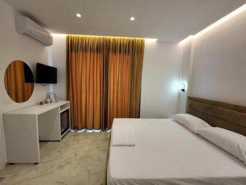 Fenix Hotel