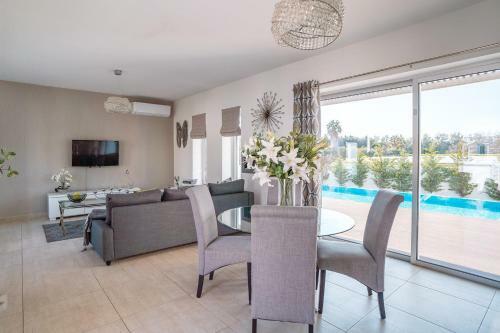 Villa Aquamarine