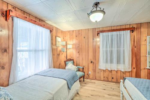 Family-friendly Flagstaff House With Big Yard!