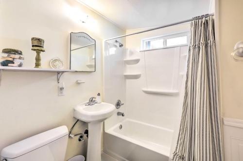 Family-friendly Flagstaff House With Big Yard!
