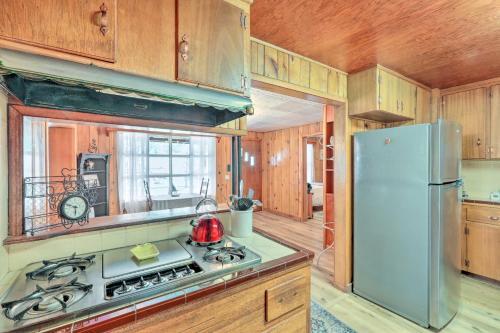 Family-friendly Flagstaff House With Big Yard!