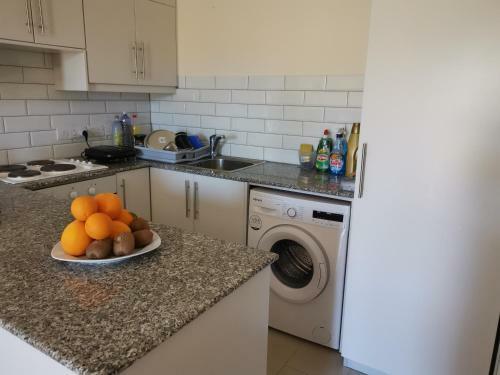 Peyia Apartment Near The Sea