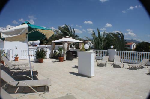 Lovely 7 Bedroom Villa