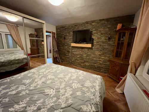 Lexor Holiday Home