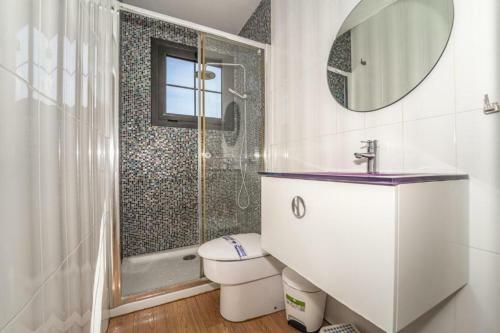 Villa Dream Caleta Private Pool, 200m To The Beach