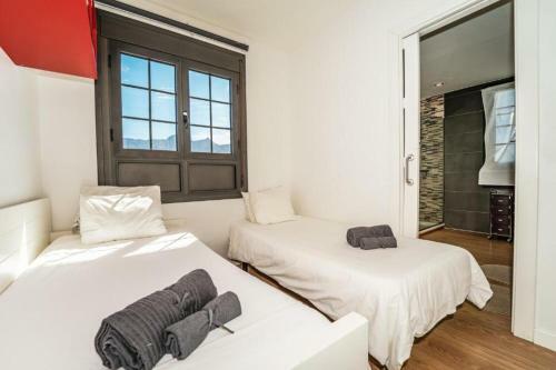 Villa Dream Caleta Private Pool, 200m To The Beach