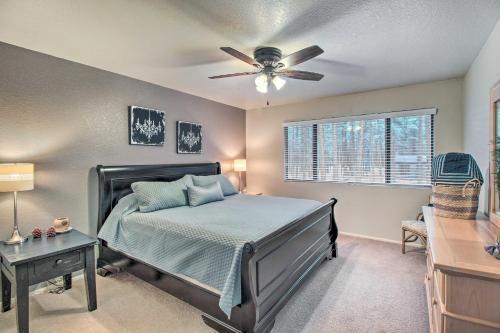 Apartamento Charming Pinetop Condo With Fireplace And Balcony