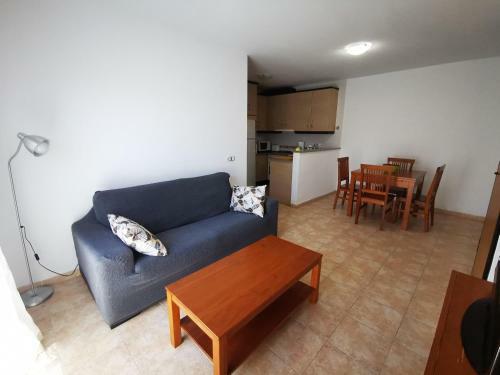Apartamento Piscina Con Aire Acondicionado Y Parking