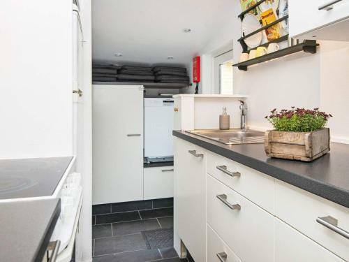 Holiday Home Ebeltoft Clxxxviii