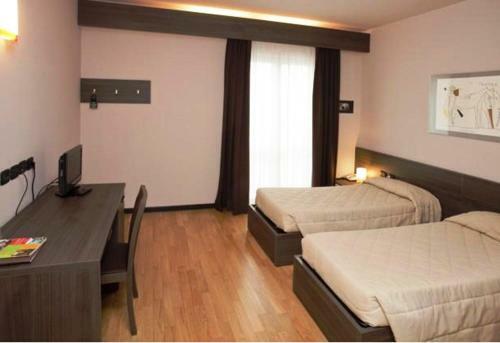 Eq Hotel
