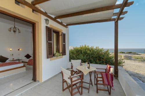 Hostal Iliovasilema Studios