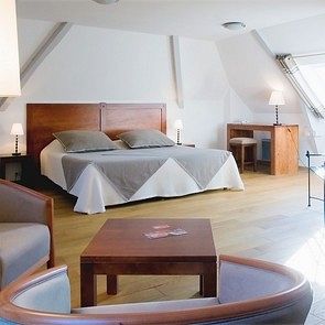 Logis Hotel Le Domaine De La Ferriere