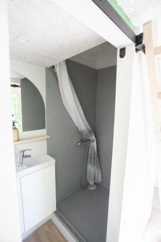 Apartamento Claustrophobic Shed / Central / Park / Stadium