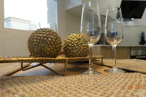 Santa Barbara Apartment - 200 M To The Beach