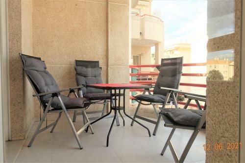 Santa Barbara Apartment - 200 M To The Beach