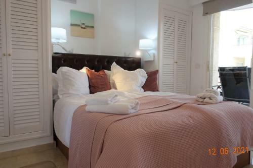Santa Barbara Apartment - 200 M To The Beach