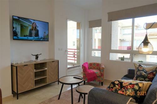 Santa Barbara Apartment - 200 M To The Beach