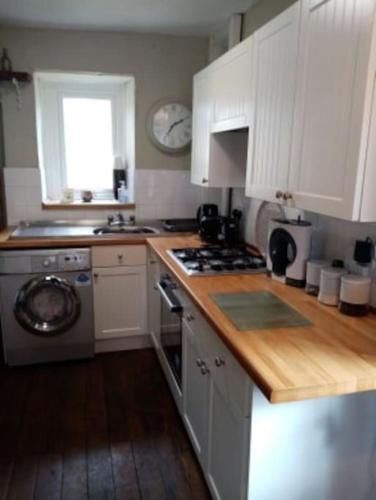 Bridge View Victorian Townhouse Central Aberystwyth Sleeps 6