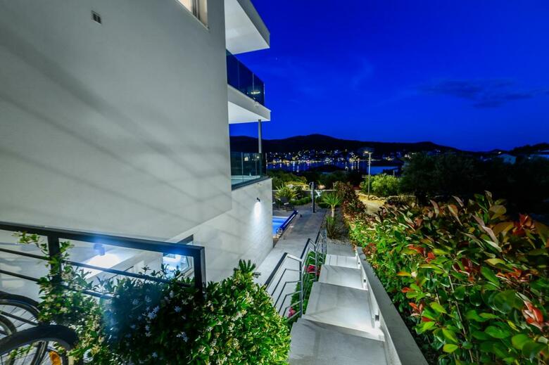 Apartamentos Villa Kapetanova Lanterna