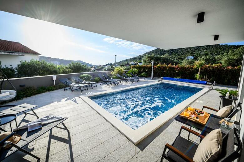 Apartamentos Villa Kapetanova Lanterna