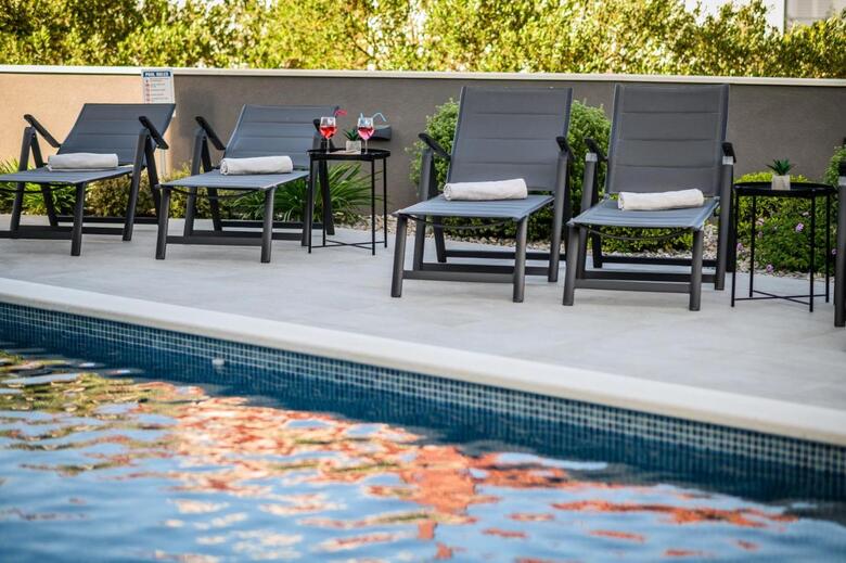 Apartamentos Villa Kapetanova Lanterna