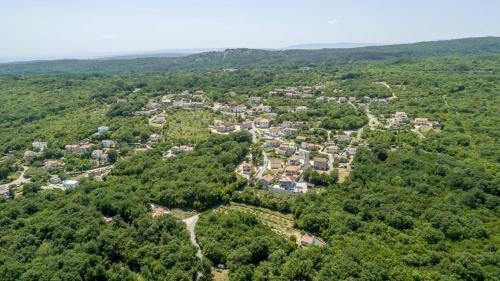 Villa Tosh In Risika - Haus F�r 6-8 Personen